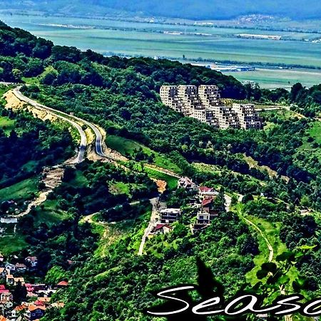 Seasons Mountain Suite Brašov Exteriér fotografie